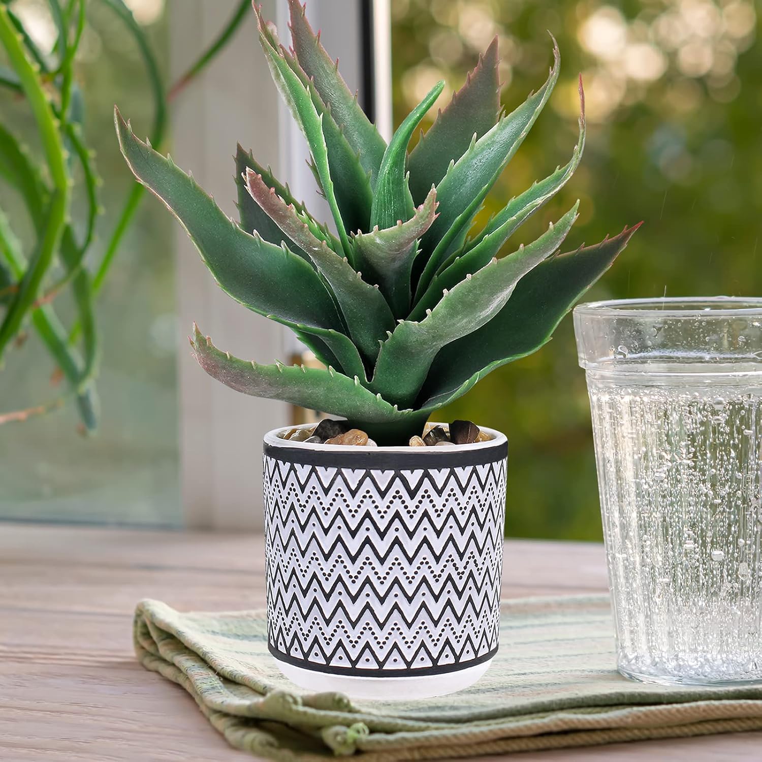 Winlyn Set of 3 Assorted Faux Plants in Geometric Pots