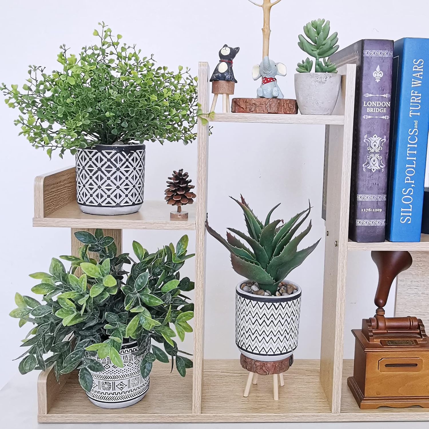 Winlyn Set of 3 Assorted Faux Plants in Geometric Pots